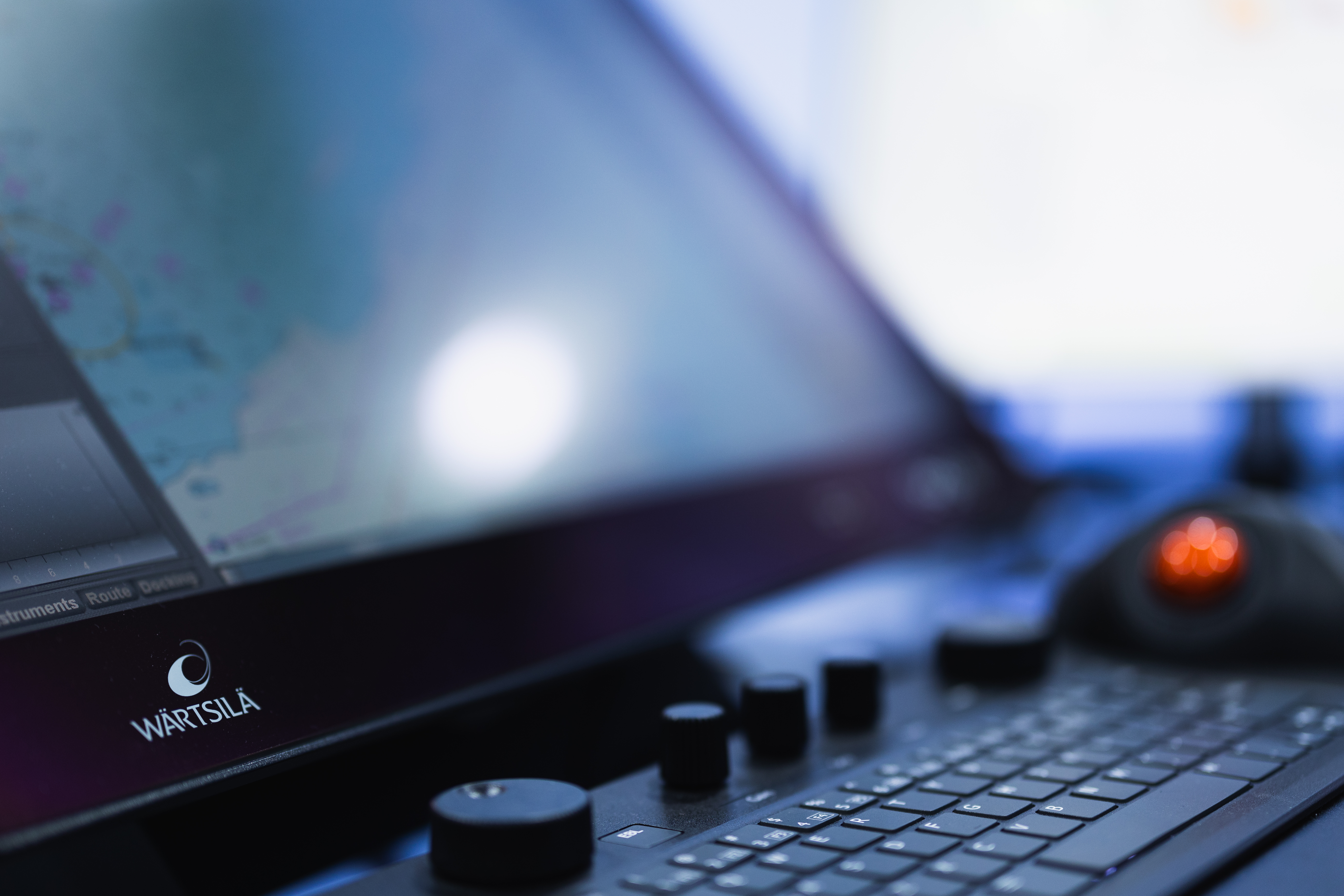 ECDIS on Lease
